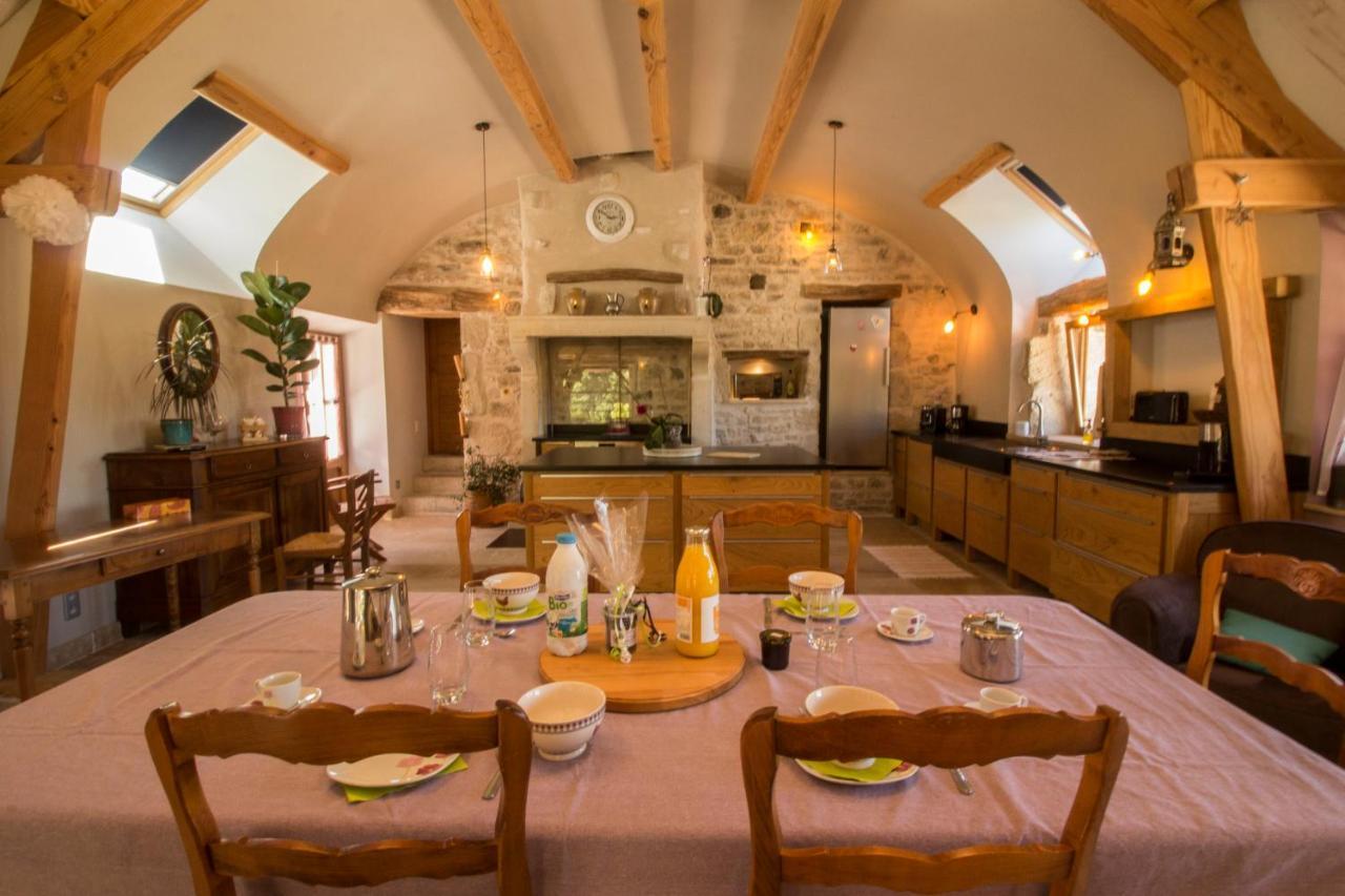 Gîte de France 71 G 2005 labellisé 3 épis - Loft grand volume dans corps de ferme rénovée ANTULLY - MAYMARD Yannick Extérieur photo